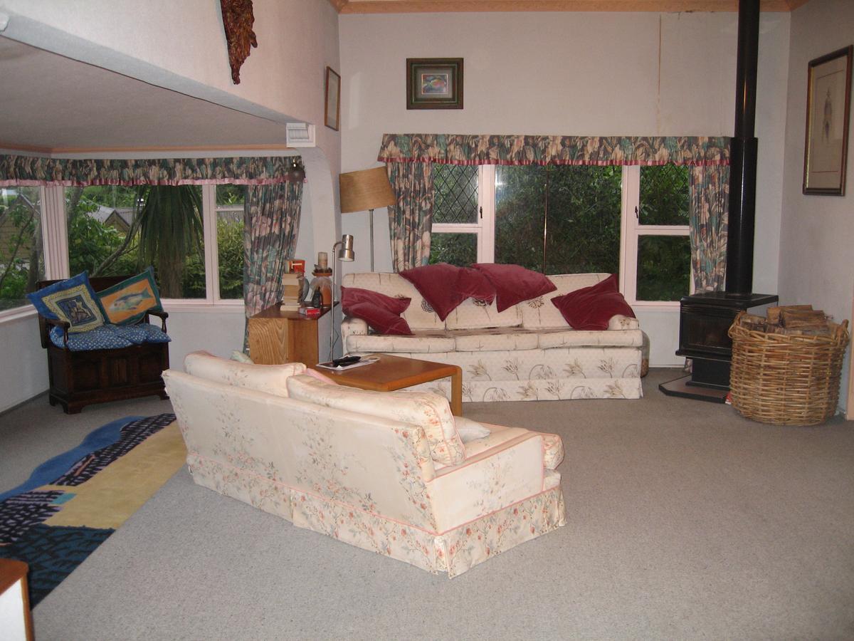Bush House Bed & Breakfast โลเวอร์ฮัท ภายนอก รูปภาพ